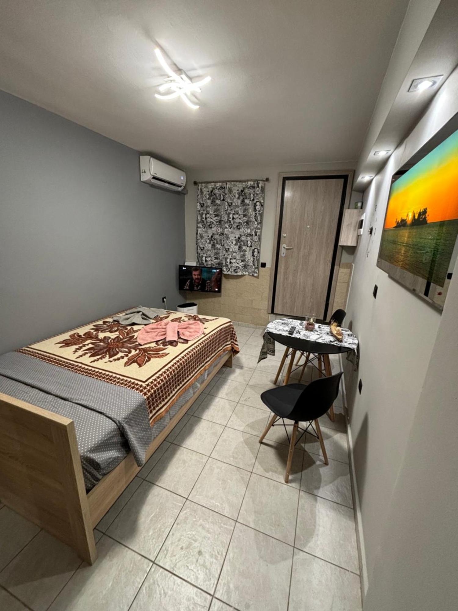 Jordans Room 12 Thessaloniki Exterior foto